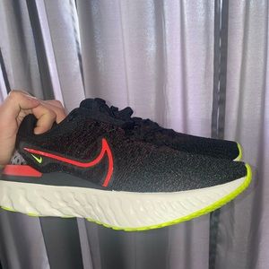 Nike React Infinity Run Flyknit 3 'Black Siren Red' Siren Red Marathon Running S